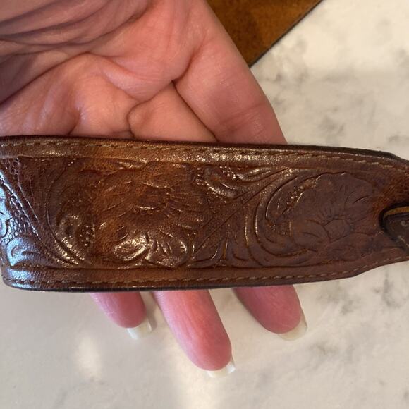 Justin vintage brown leather embossed silver buckle 90s western bohemian Gypsy main image 5